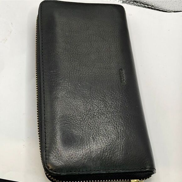 FOSSIL Black Sleek Zip Closure Wallet 8”L x 4” W - Picture 6 of 12